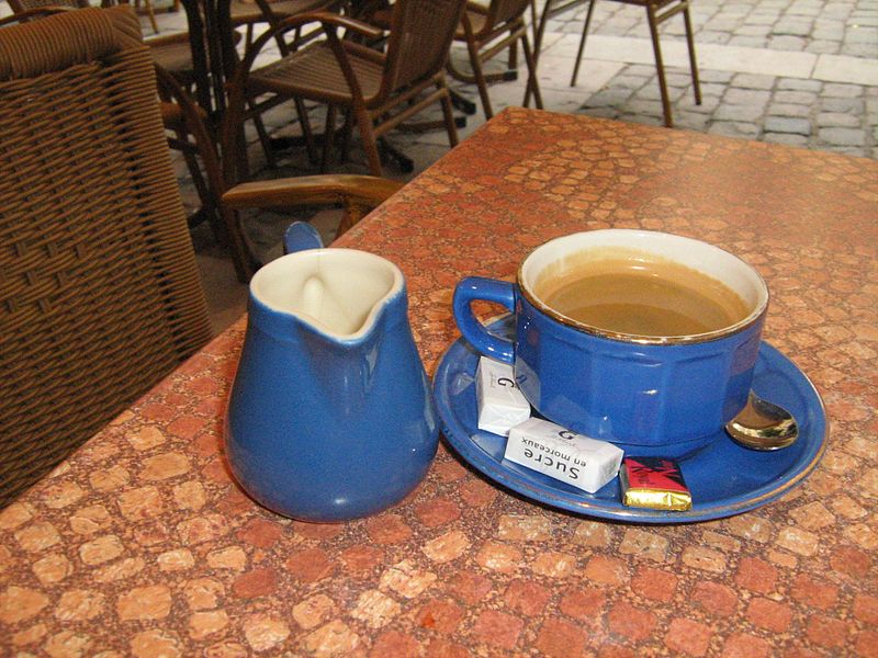 Cafe au lait. Foto: Cadaverexquisito