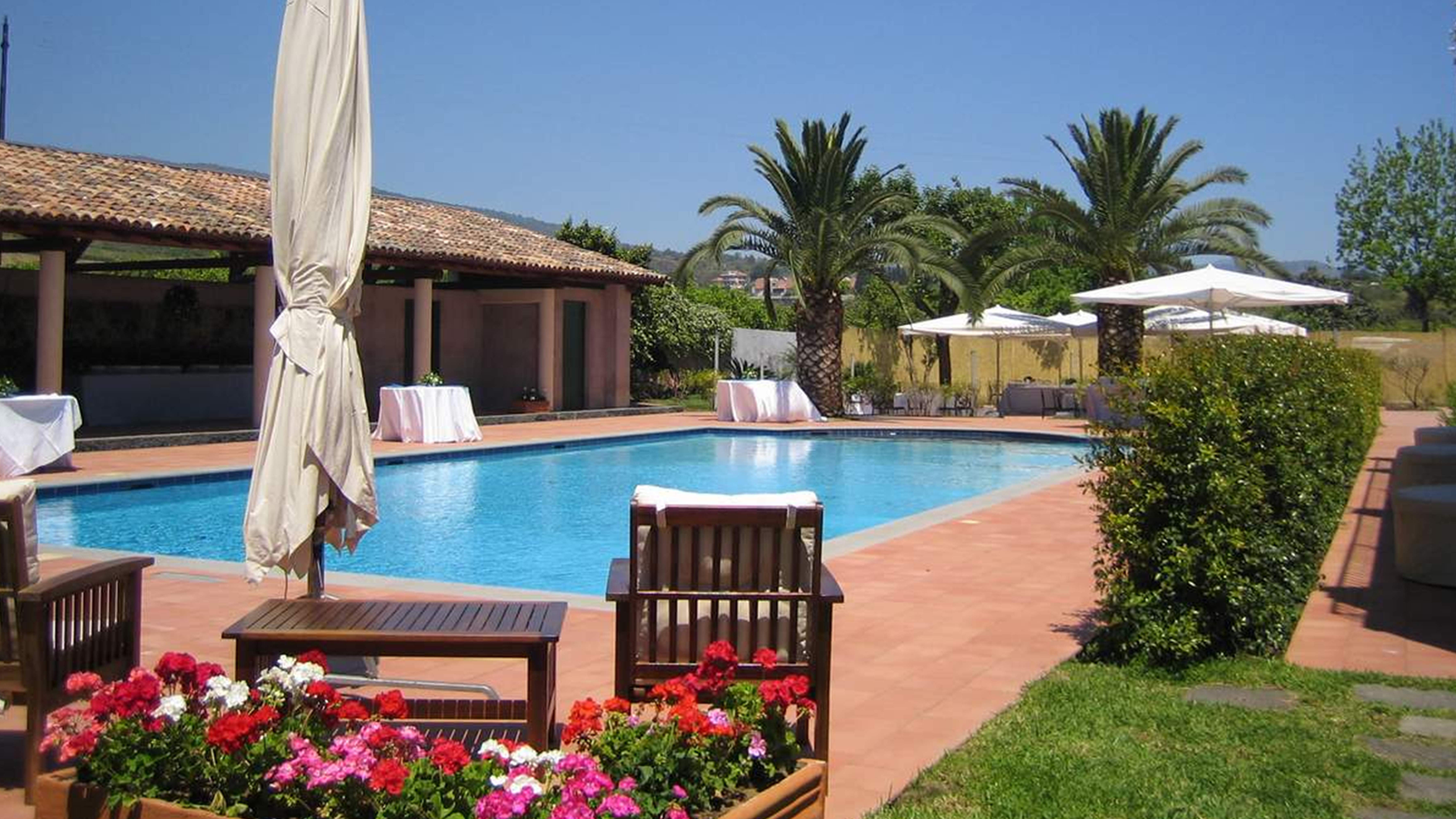 Swimmingpool Etna hotel - Sicilien, Italien - Kulturrejser